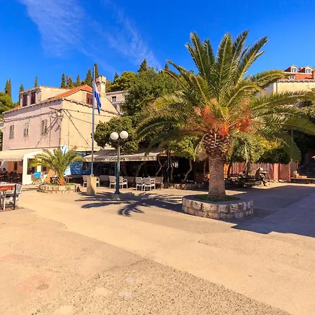 Vila Hedera Estate Hedera Xi